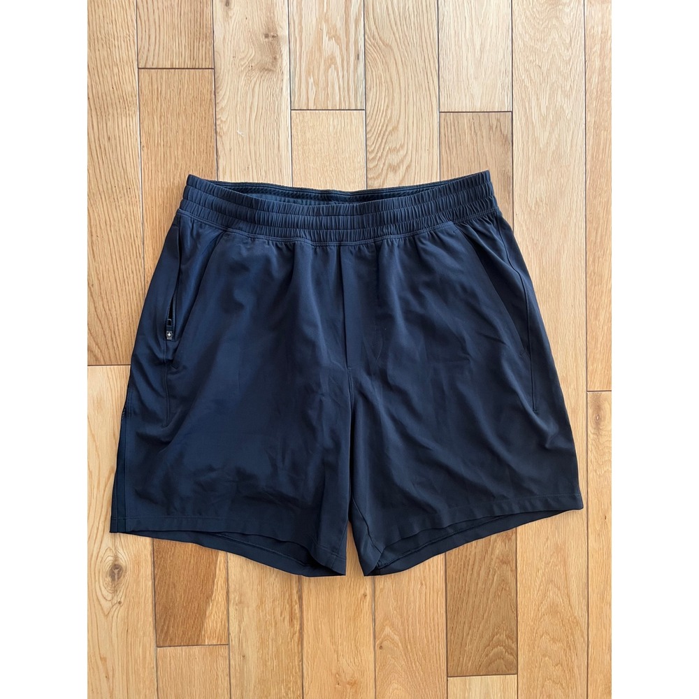 Lululemon Men's Pace Breaker Shorts Black Lined Activewear 6.5" Inseam Size M